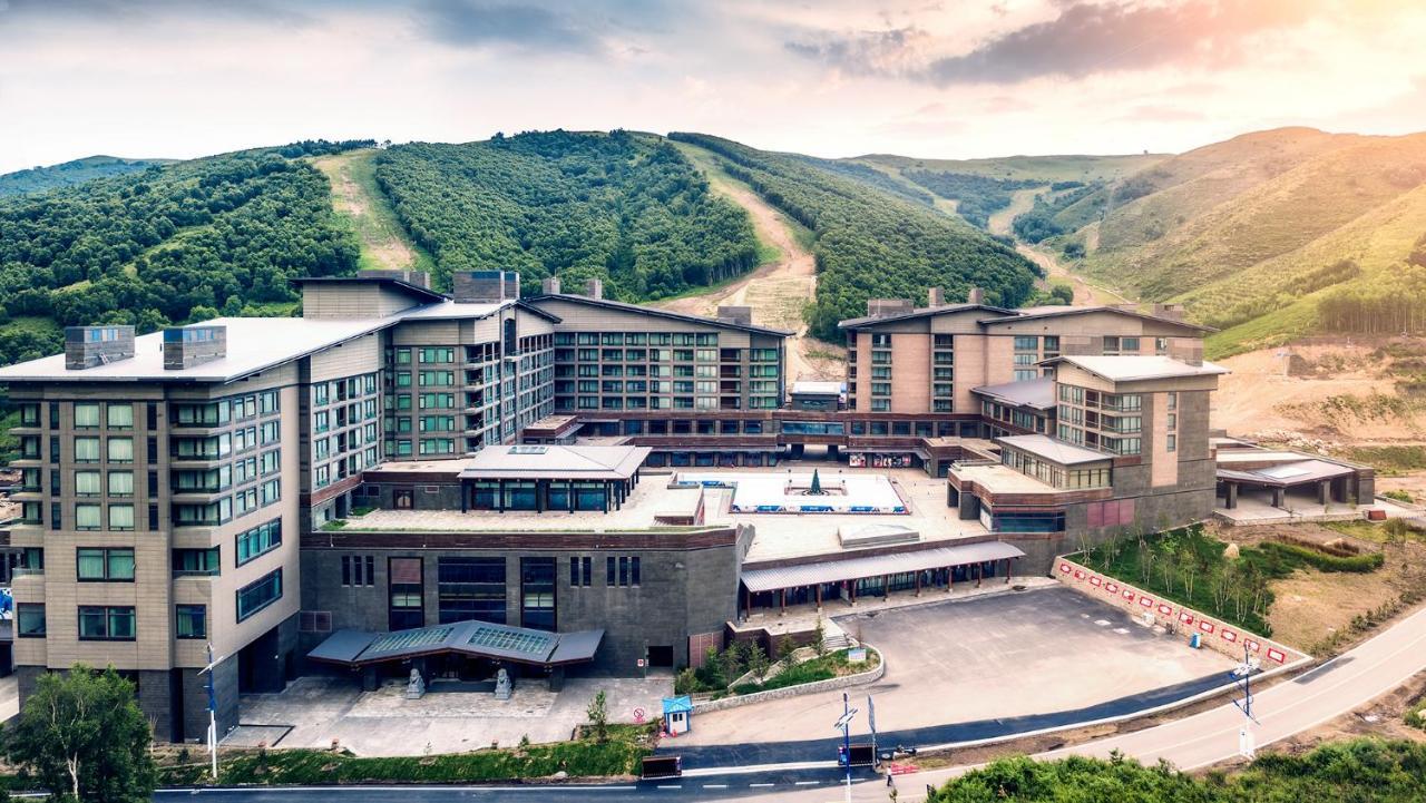 Отель Genting Grand Chongli Экстерьер фото